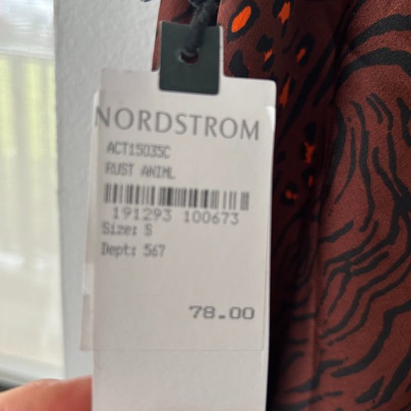 ASTR CAMISOLE  TOP -- SIZE S - Picture 4 of 4